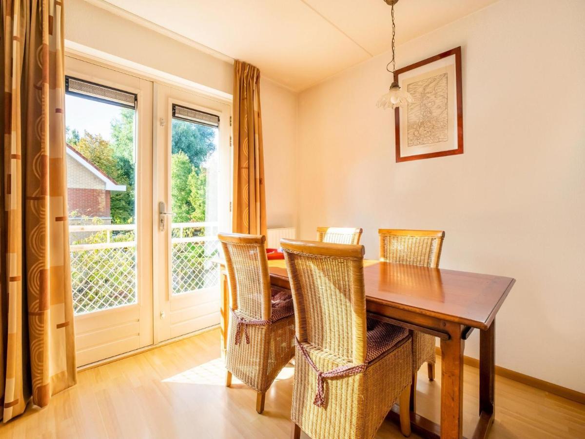 Comfy Holiday Home In Hoorn With French Balcony Bagian luar foto