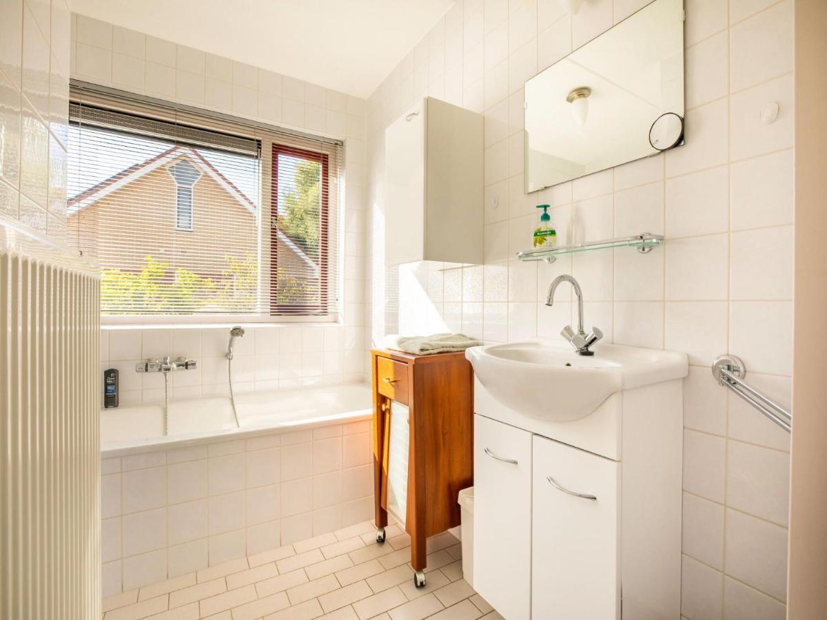 Comfy Holiday Home In Hoorn With French Balcony Bagian luar foto
